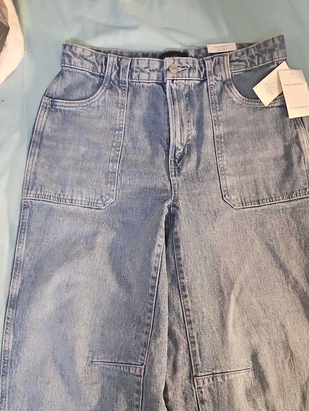 womens Free Assembly Barrel jeans nwt